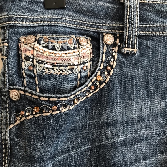 Grace in LA Mid Rise Embellished Boot Cut Jean - Size 30 - 33.5" Inseam - Picture 2 of 16